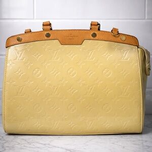 Louis Vuitton Monogram Vernis Brea GM handbag